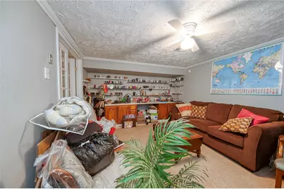 923 Locust Street, Coraopolis, PA 15108 - Photo 18