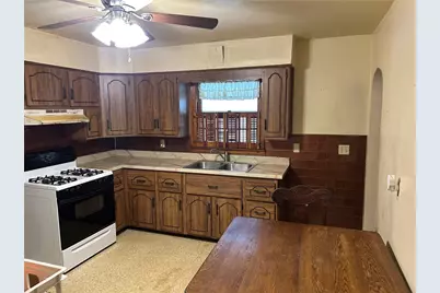 49 Haywood St, West Middlesex Boro, PA 16159 - Photo 6