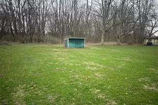 49 Haywood St, West Middlesex Boro, PA 16159 - Photo 4