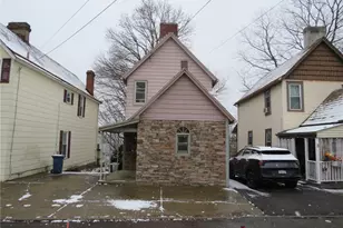 4 Terrace Ave, Carnegie, PA 15106 - Photo 1