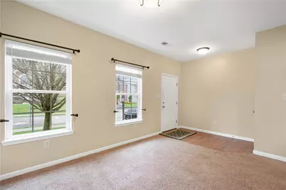 6042 Middlefield Dr, South Fayette, PA 15057 - Photo 4