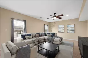 6042 Middlefield Dr, South Fayette, PA 15057 - Photo 6