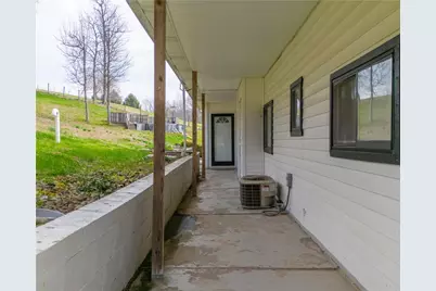 893 Dillie Rd, Washingtn-Ruff Creek, PA 15329 - Photo 36