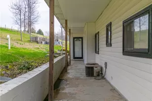 893 Dillie Rd, Washingtn-Ruff Creek, PA 15329 - Photo 36