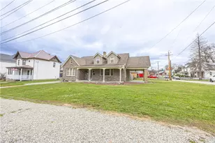 202 E Georgia Ave, Connellsville, PA 15425 - Photo 1