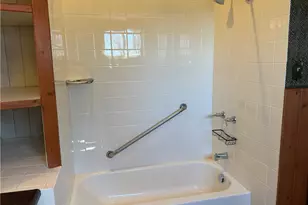 885 E Hill Dr, New Kensington, PA 15068 - Photo 22