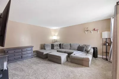 418 Cardinal Dr, Cecil, PA 15317 - Photo 4