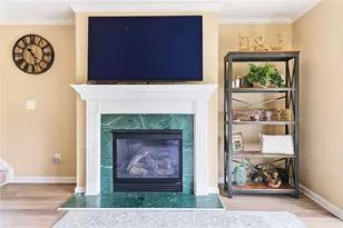 703 Lakeview Ct, Adams Township, PA 16046 - Photo 4