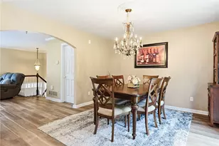 703 Lakeview Ct, Adams Township, PA 16046 - Photo 12