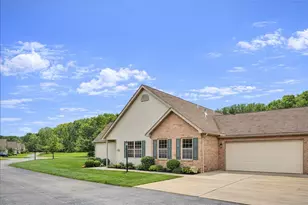 1033 Timberwood Dr, Chippewa Township, PA 15010 - Photo 36