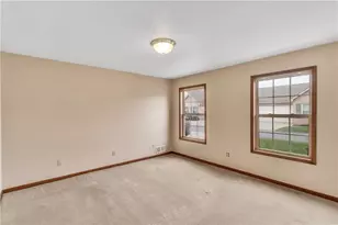 1033 Timberwood Dr, Chippewa Township, PA 15010 - Photo 18