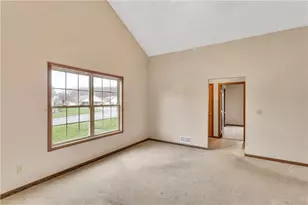 1033 Timberwood Dr, Chippewa Township, PA 15010 - Photo 6