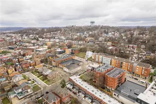 2 Clarendon Pl, Friendship Park, PA 15206 - Photo 30