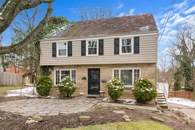 414 Sylvania Dr, Ross Twp, PA 15229 - Photo 1