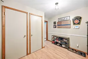 516 Wallace Run Rd, Beaver Falls, PA 15010 - Photo 28