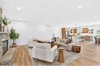 1167 Valley Club #115, Penn Twp, PA 15642 - Photo 6