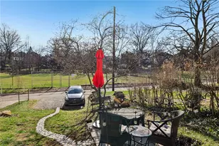 315 Barnes St, Pittsburgh, PA 15221 - Photo 30