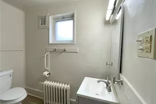 922 Hober Ave, Stowe Township, PA 15136 - Photo 4