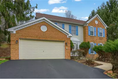 1616 Forest Ridge Dr, Pittsburgh, PA 15237 - Photo 2