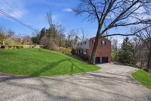 209 Grandview Dr S, Pittsburgh, PA 15215 - Photo 46