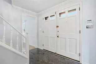 209 Grandview Dr S, Pittsburgh, PA 15215 - Photo 4