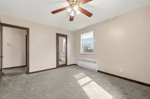 204 Hurston Way, Pittsburgh, PA 15227 - Photo 14