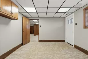 1233 Bickerton Dr, Clairton, PA 15025 - Photo 32