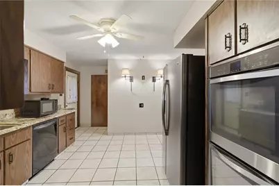 1233 Bickerton Dr, Clairton, PA 15025 - Photo 14