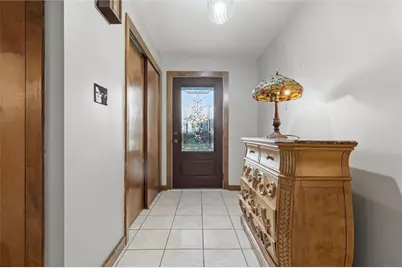 1233 Bickerton Dr, Clairton, PA 15025 - Photo 4