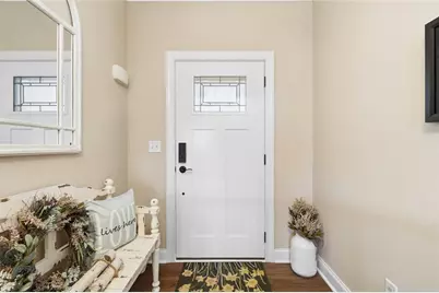 101 Imperial Dr, Adams Township, PA 16059 - Photo 2