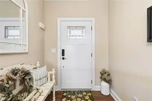 101 Imperial Dr, Adams Township, PA 16059 - Photo 2