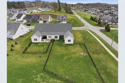 101 Imperial Dr, Adams Township, PA 16059 - Photo 40