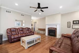 101 Imperial Dr, Adams Township, PA 16059 - Photo 6