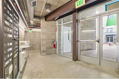 5491 Penn Ave #B303, Friendship Park, PA 15206 - Photo 8