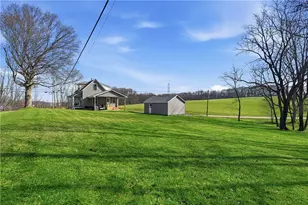 590 Glenwood Way, Center Township, PA 16001 - Photo 30