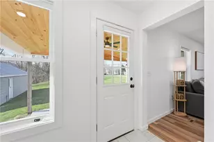 590 Glenwood Way, Center Township, PA 16001 - Photo 4