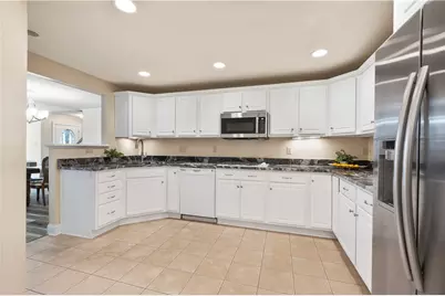 7016 Berringer Court, Moon/Crescent Twp, PA 15108 - Photo 12