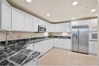 7016 Berringer Court, Moon/Crescent Twp, PA 15108 - Photo 10