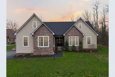 660 Gamble Rd, Oakdale, PA 15071 - Photo 1