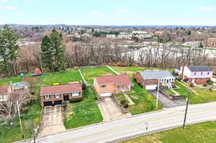 396 Broughton Rd, Bethel Park, PA 15102 - Photo 40