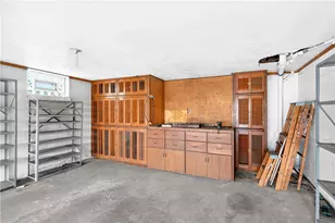 396 Broughton Rd, Bethel Park, PA 15102 - Photo 32