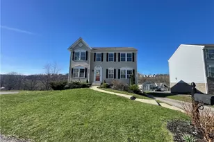 138 Rose Ave, Canonsburg, PA 15317 - Photo 2