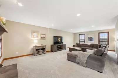 5070 Cypress Dr, Murrysville, PA 15668 - Photo 4