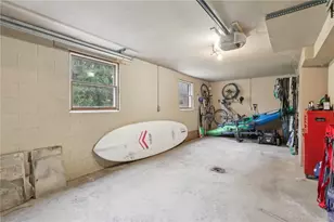 2935 Glenda Dr, Scott Township, PA 16101 - Photo 22