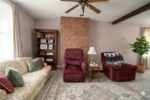 55 Maytide St, Pittsburgh, PA 95000 - Photo 8