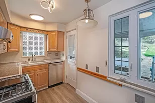 [Address not provided], Scott Township, PA 15243 - Photo 6