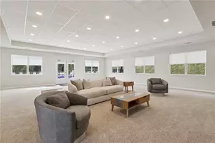 704 Olivia St, Collier Township, PA 15205 - Photo 38