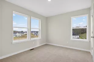 704 Olivia St, Collier Township, PA 15205 - Photo 24