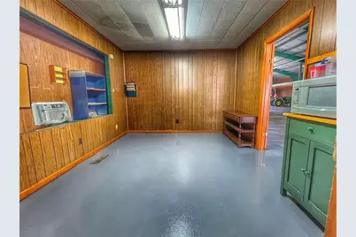 569 S Erie St, Mercer Boro, PA 16137 - Photo 8