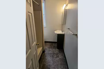 1935 Delaware Ave #201, Pittsburgh, PA 15218 - Photo 16